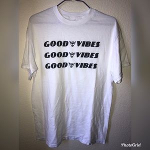 Brandy Melville good vibes tee